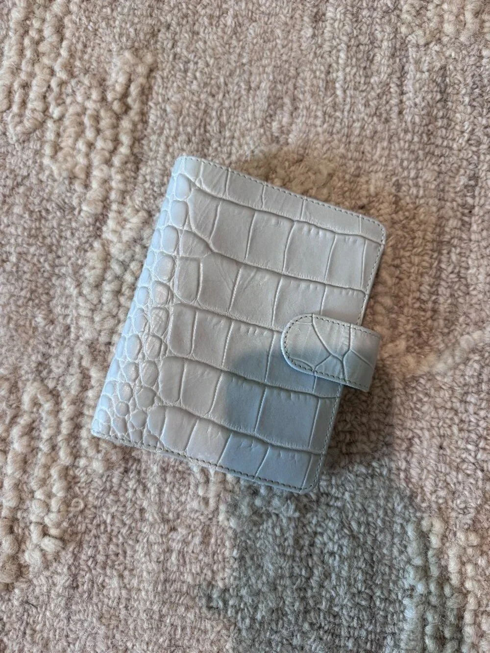 Classic Croc Pocket Leather Organizer - light blue